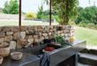 outdoor kitchen