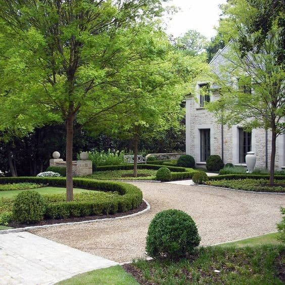 Creating an inviting entrance: the art of driveway design