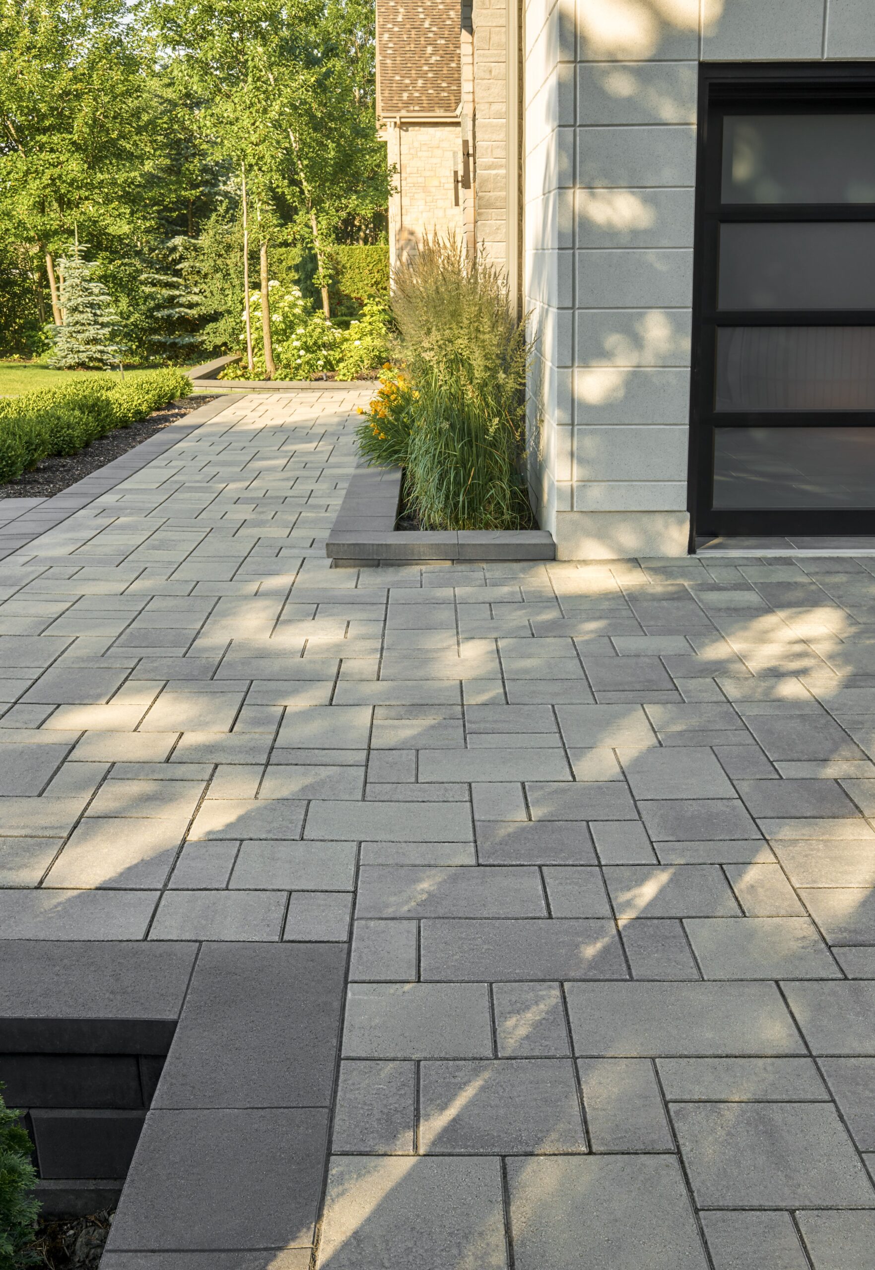 Creating the Perfect Driveway Design: A Guide for Homeowners