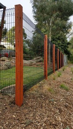 wood and wire fence ideas