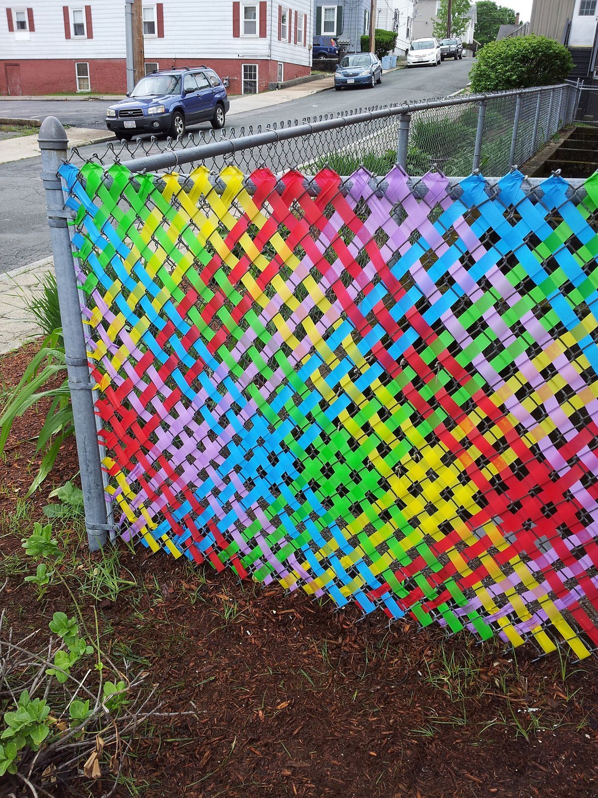 Creative Ideas for Chain Link Fences