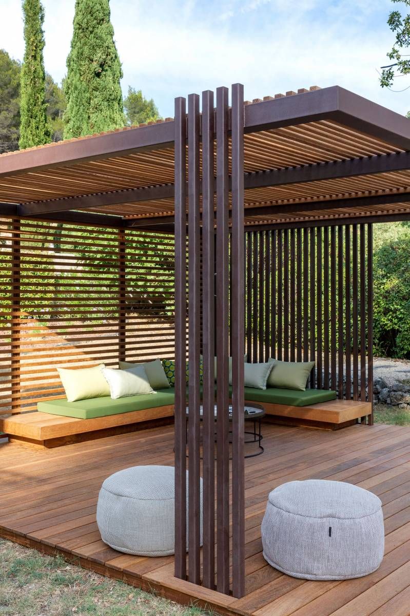 Creative Pergola Designs to Enhance Your Outdoor Space