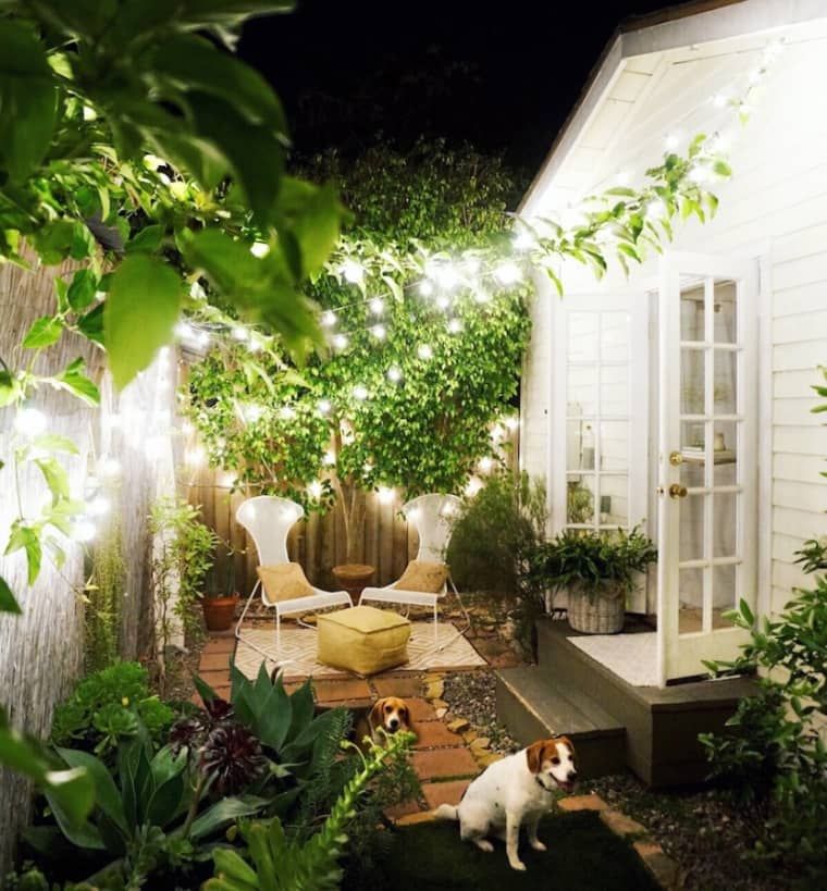 Creative Small Backyard Patio Designs: maximize space for outdoor living