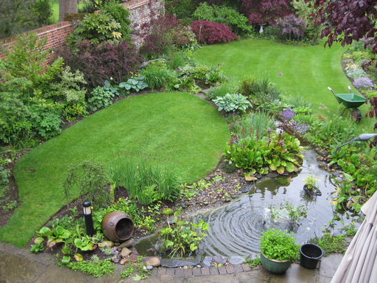 Creative Small Garden Pond Designs for Your Outdoor Oasis