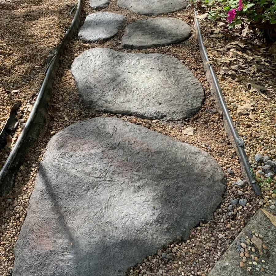 concrete stepping stones