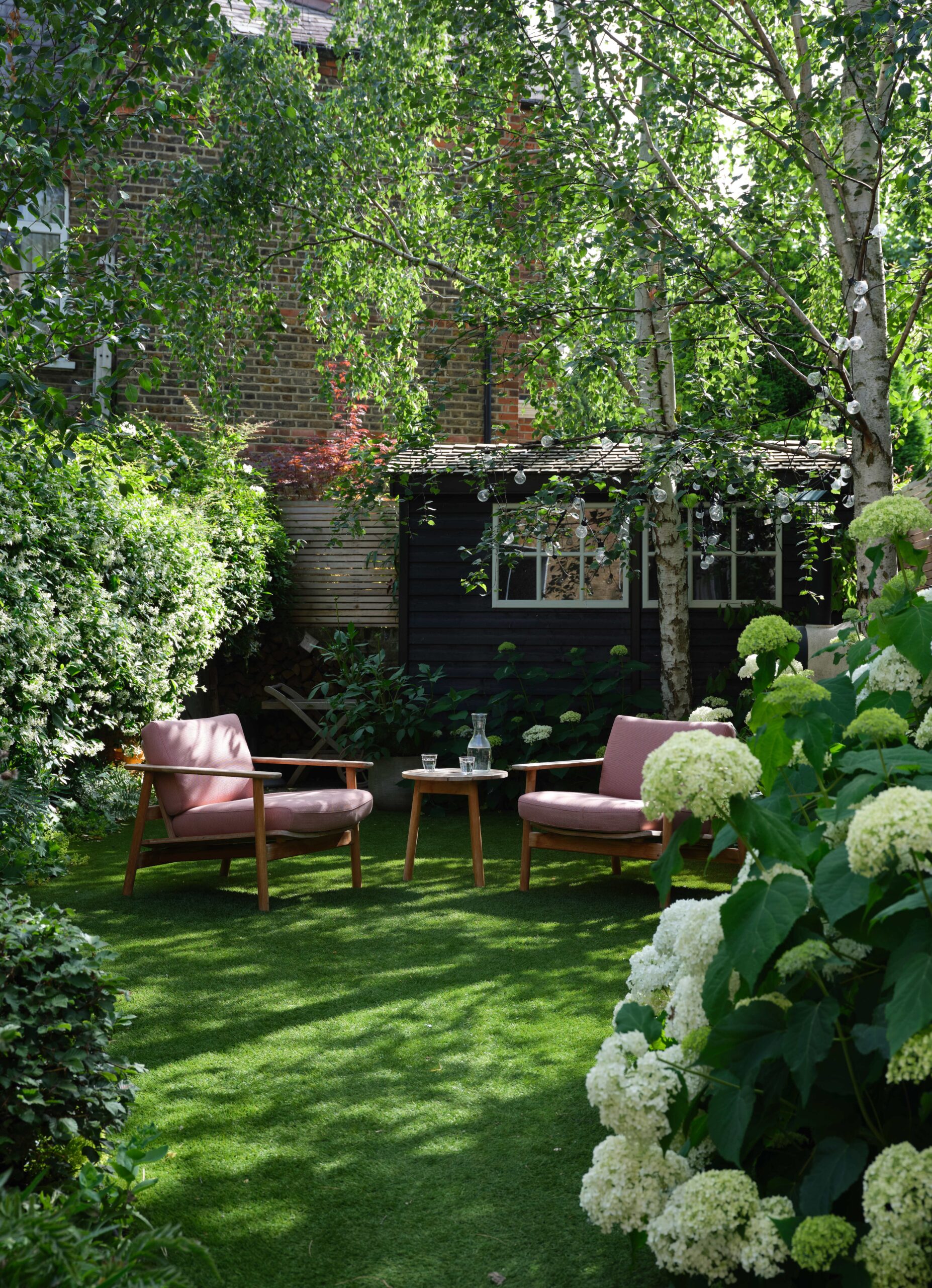 Creative Solutions for Maximizing Small Garden Spaces