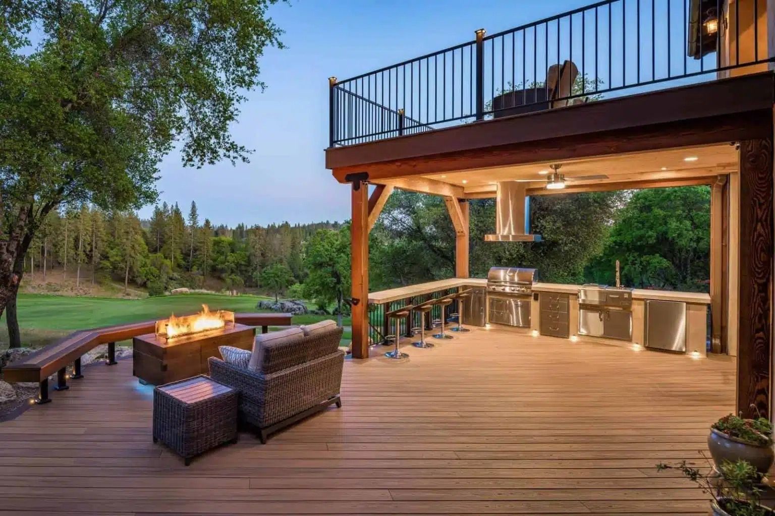 Creative Under Deck Patio Ideas for Outdoor Living