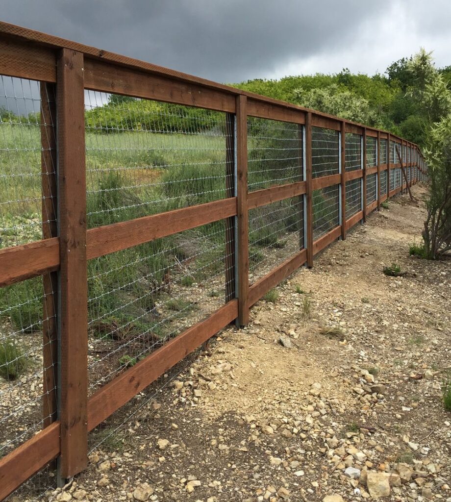 wood and wire fence ideas