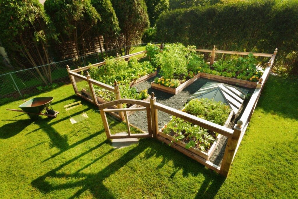 enclosed garden ideas