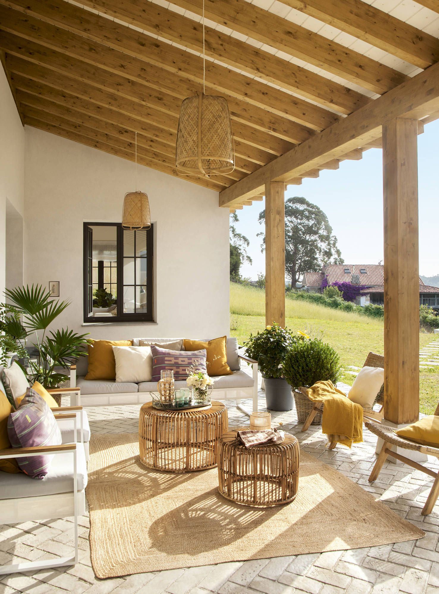 Creative Ways to Enhance Your Outdoor Space with Porch Ideas