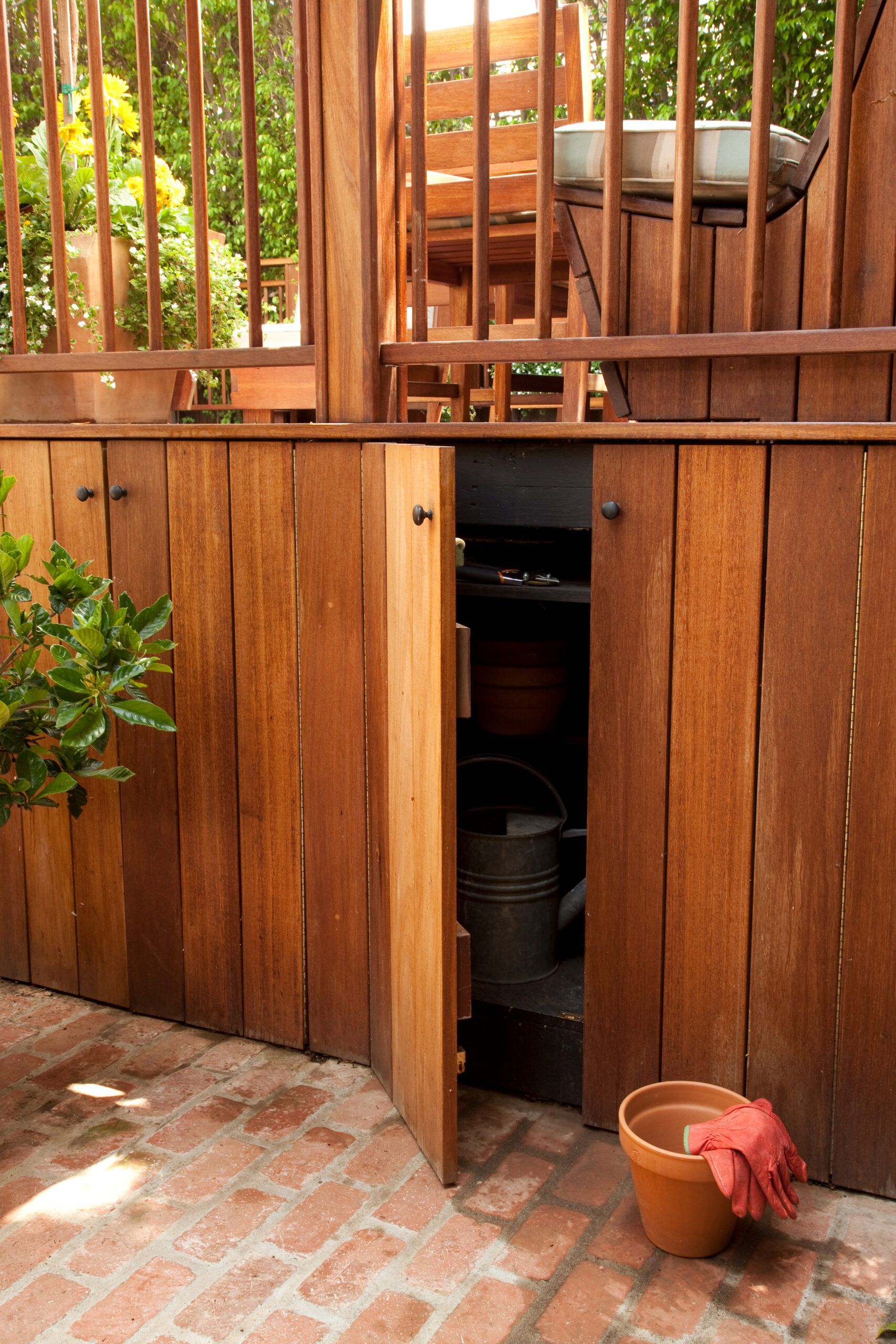 Creative Ways to Maximize Your Outdoor Space with Deck Storage