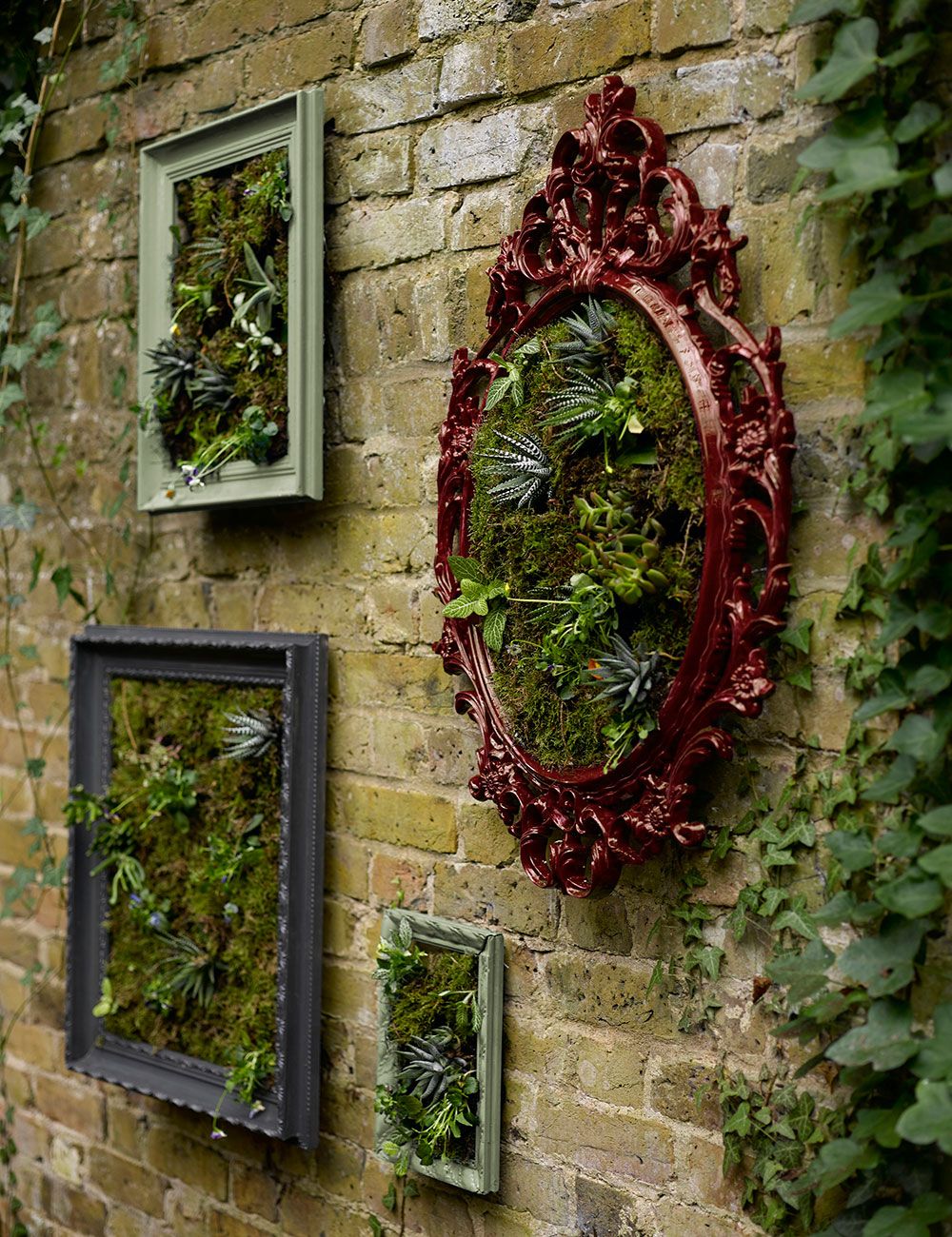 Creative and Beautiful Garden Wall Design
Concepts