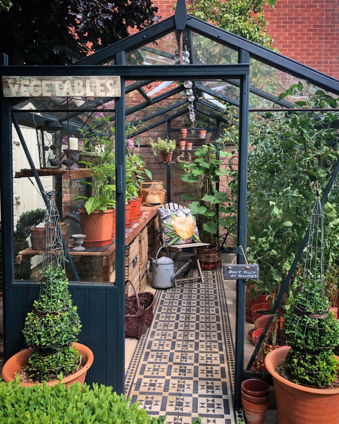 Creative and Practical Small Garden Greenhouse Ideas