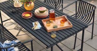 outdoor dining set