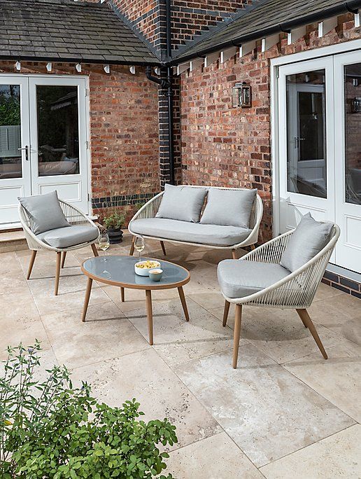 Discover the Beauty of Rattan Furniture for Your Garden