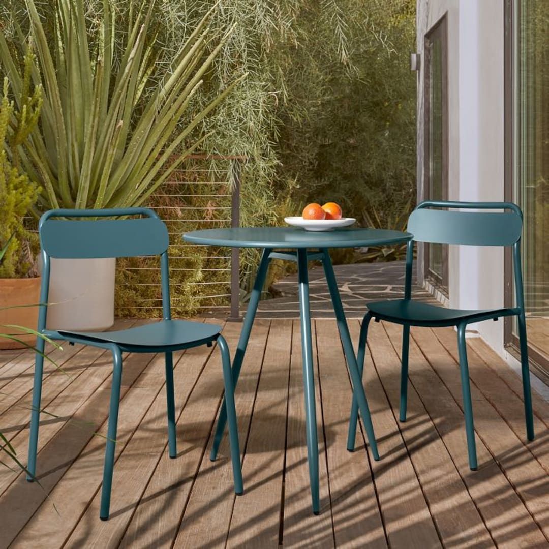 Discover the Perfect Outdoor Bistro Set for Your Patio or Garden