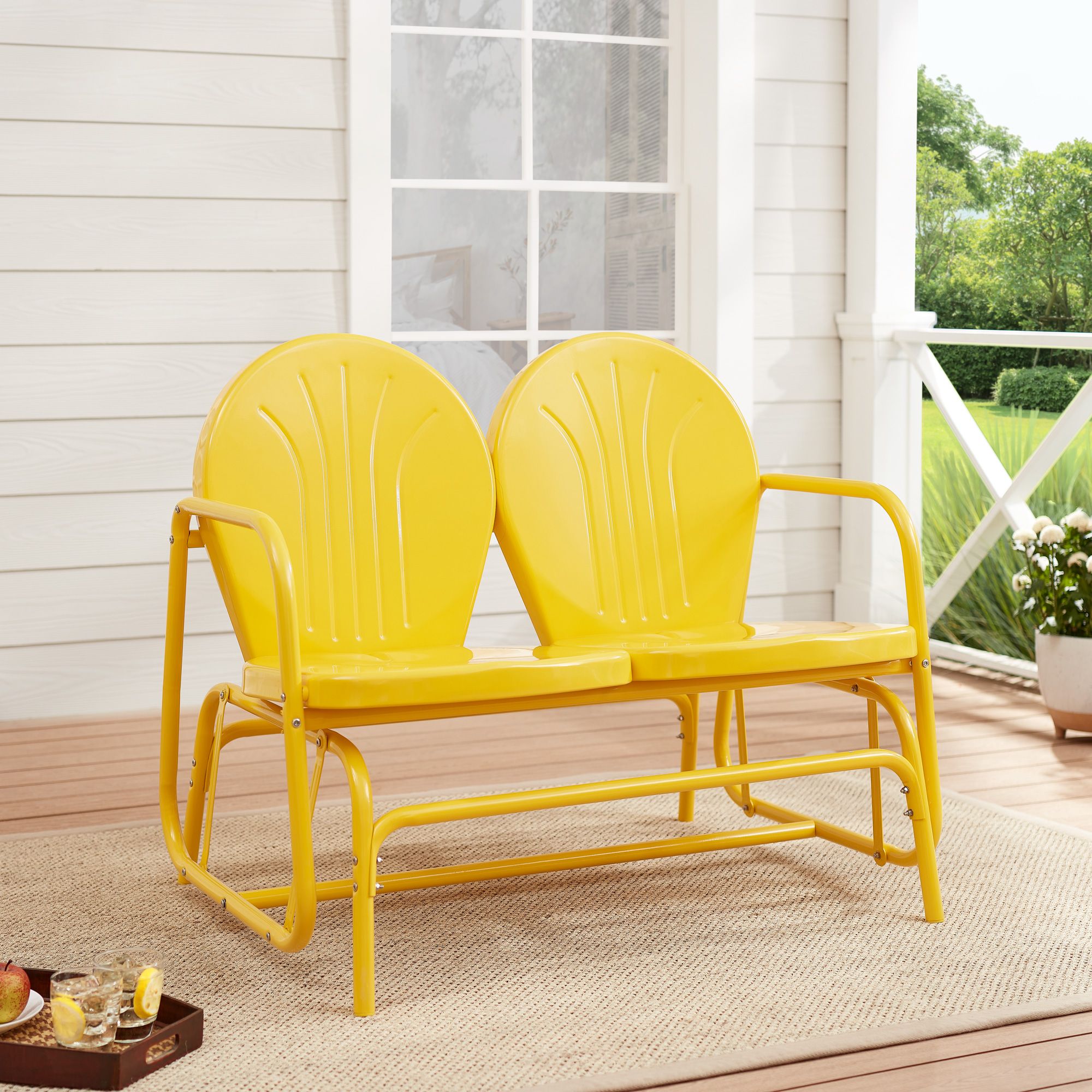 Discover the Relaxing Motion of a Patio Glider