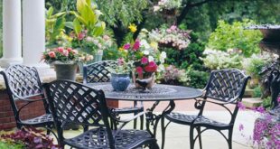 wrought iron outdoor furniture