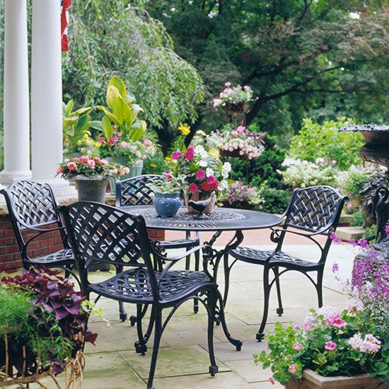 Elegant and Timeless Wrought Iron Outdoor Furniture