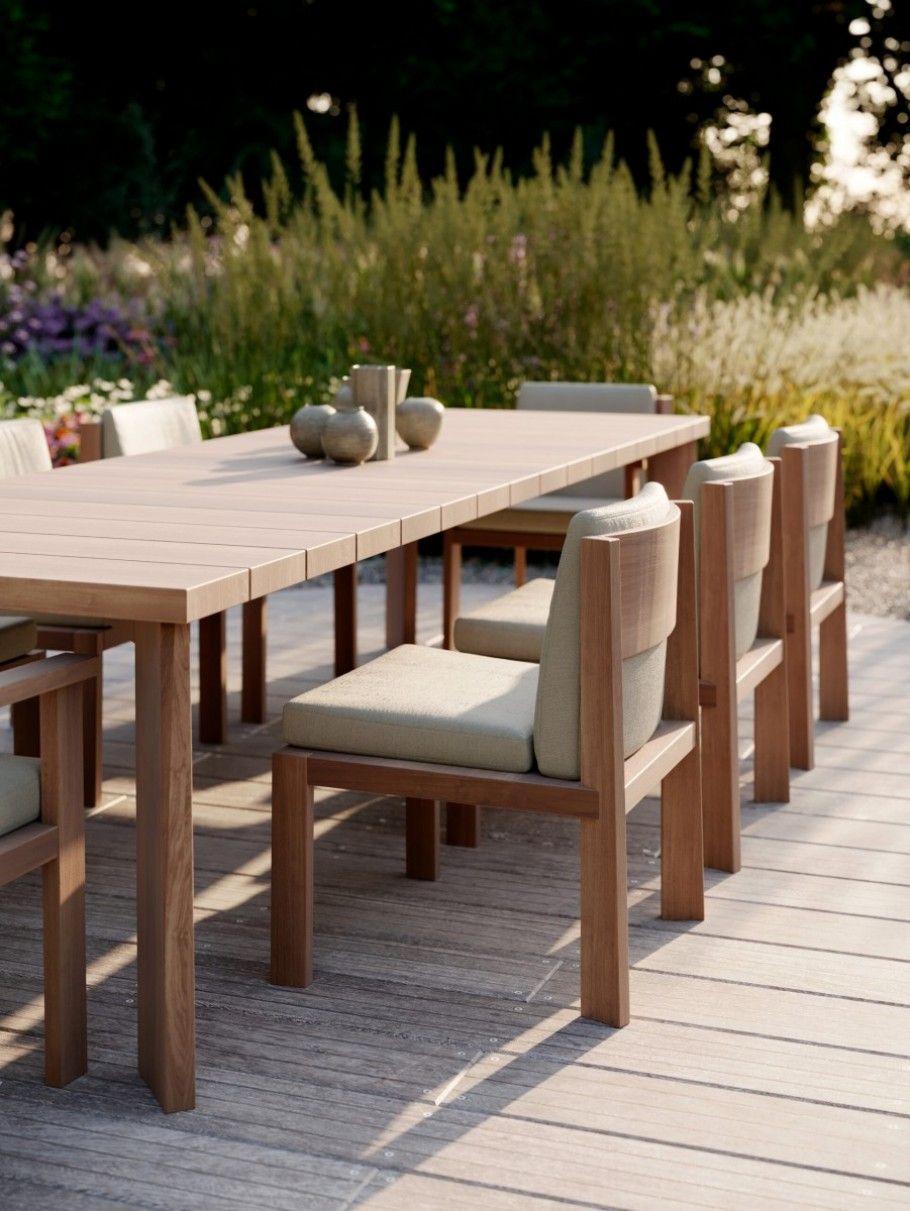 Elevate Your Alfresco Dining Experience with a Stylish Outdoor Dining Set