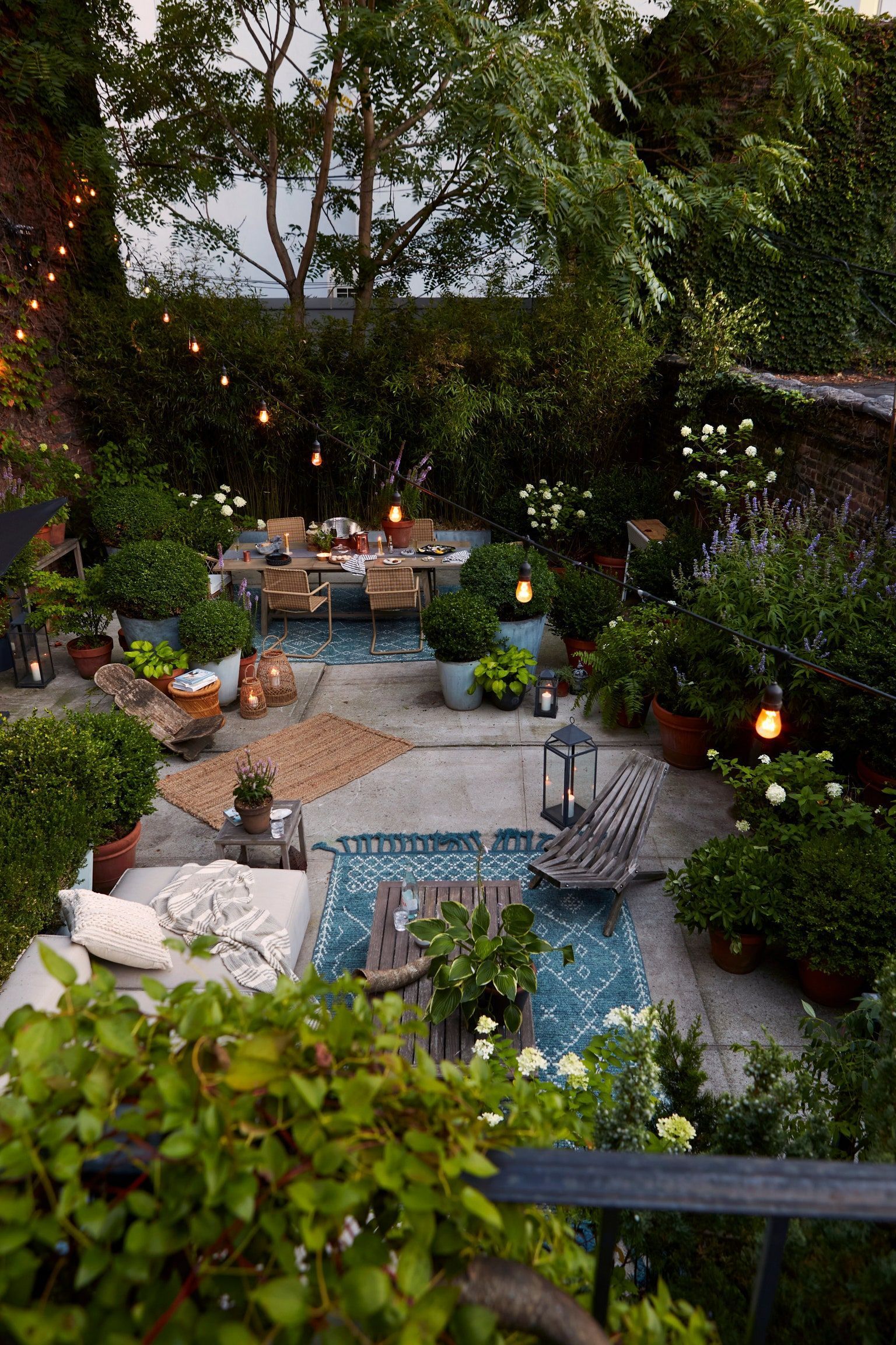 Enhance Your Outdoor Space with Beautiful Decor