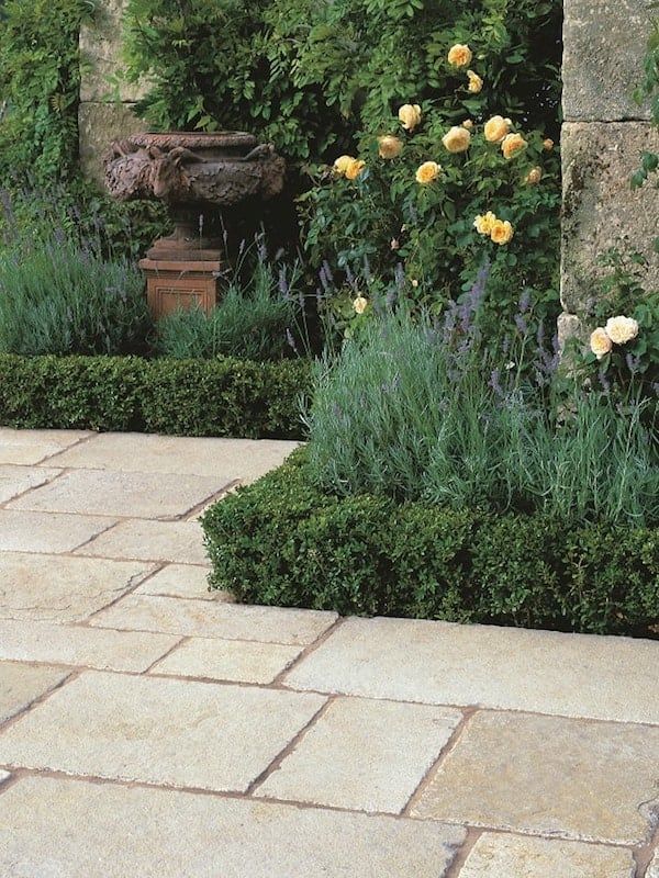 Enhance Your Outdoor Space with Beautiful Garden Paving