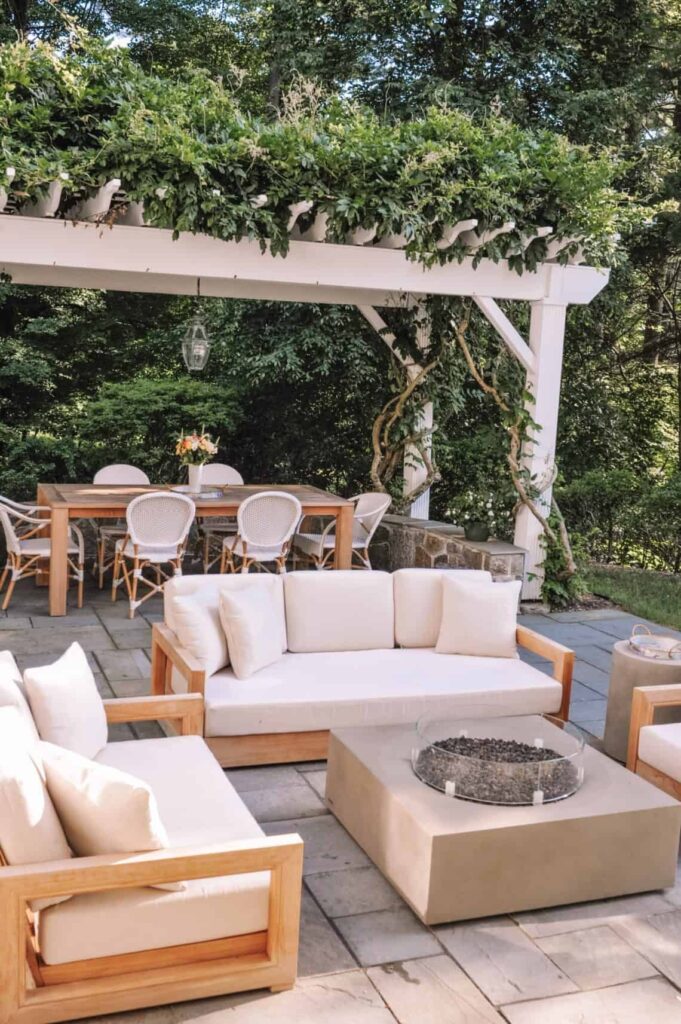 outdoor patio furniture