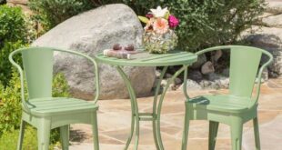 outdoor bistro set