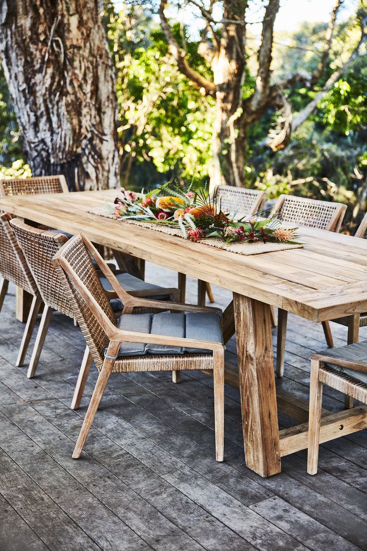 Enhance Your Outdoor Space with a Stylish Patio Dining Set