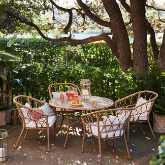 Enhance Your Outdoor Space with a Stylish Patio Dining Set