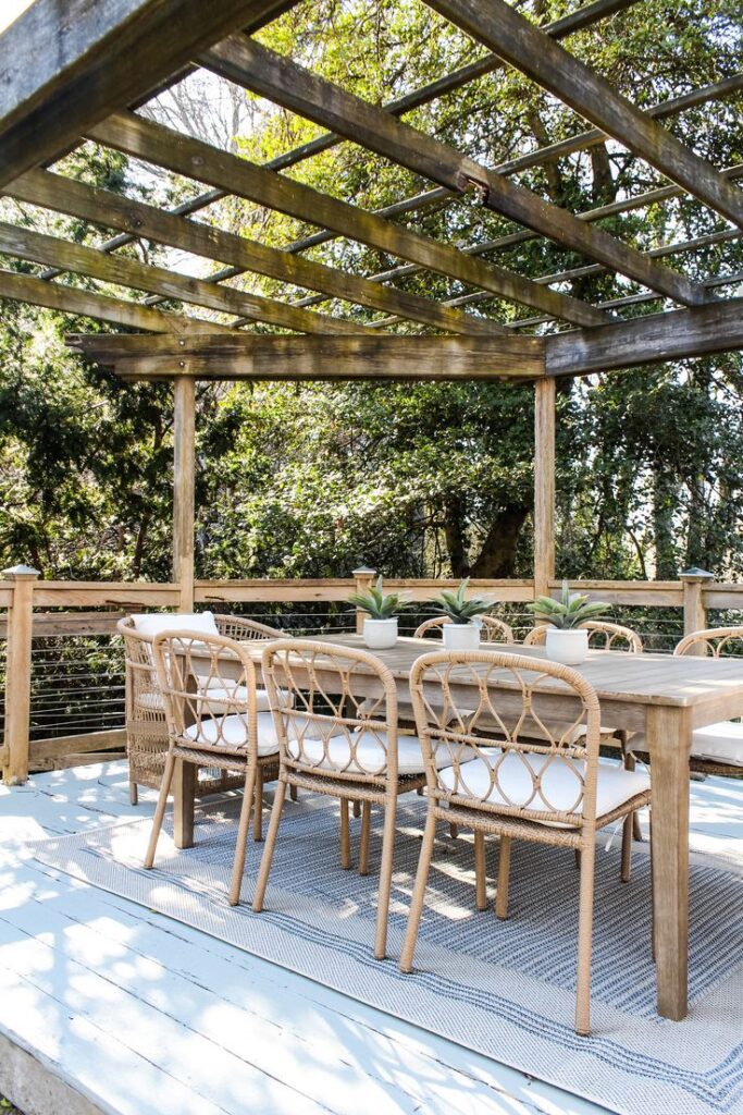 patio table and chairs