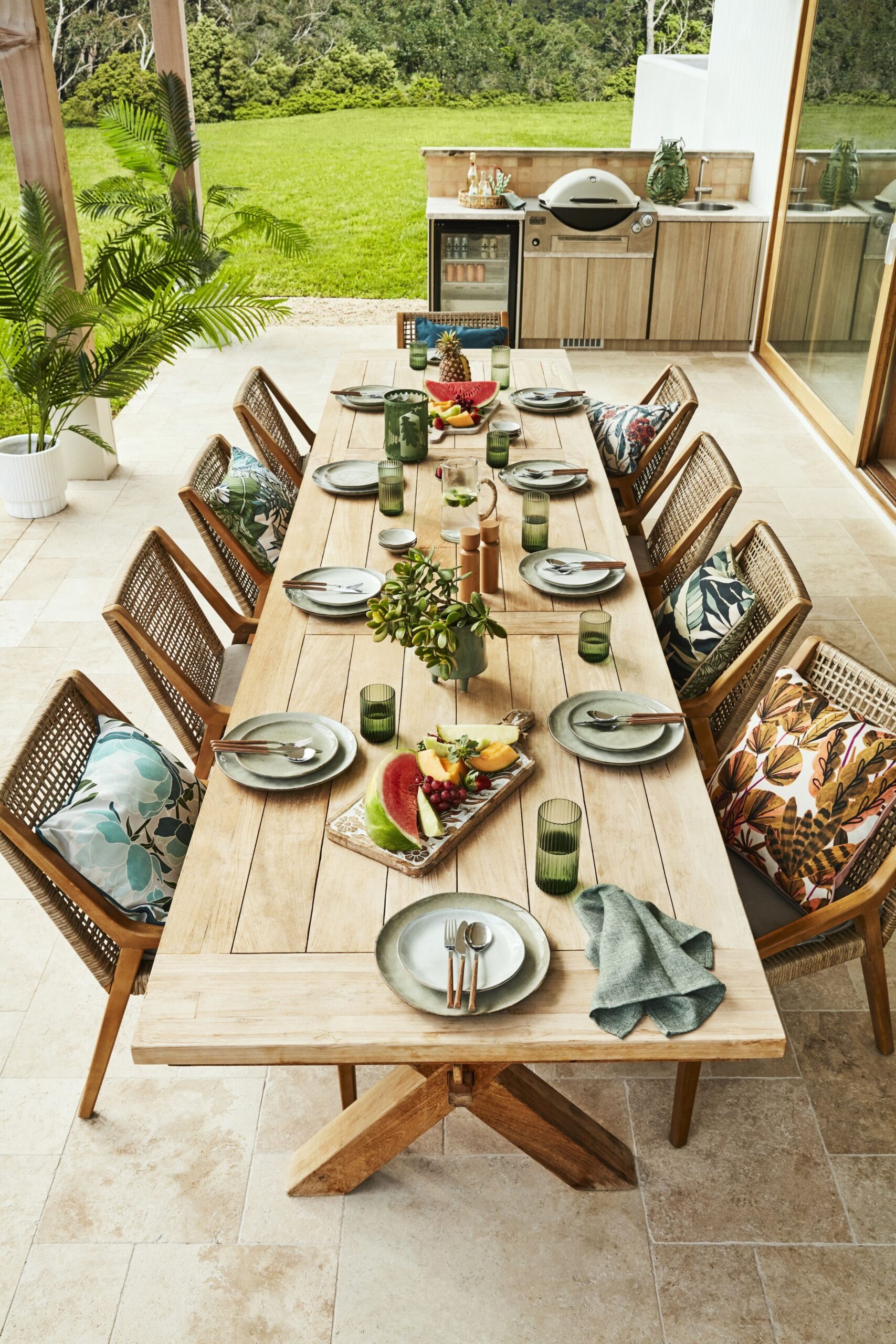 Enhance Your Patio Experience with a
Beautiful Outdoor Dining Set