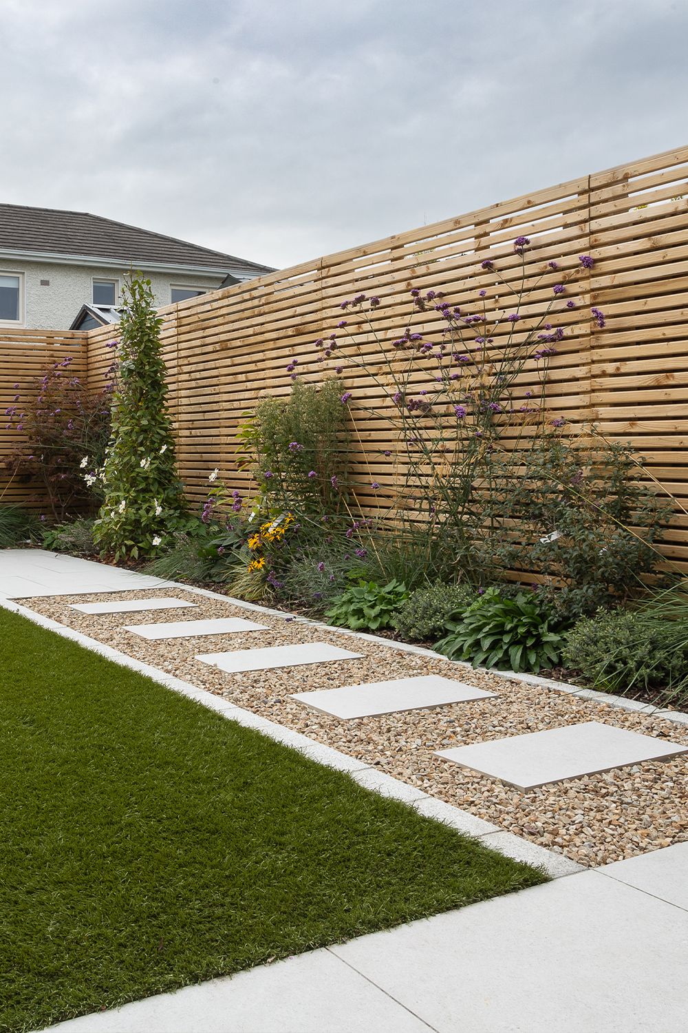 Enhancing Your Driveway with Stunning Landscaping