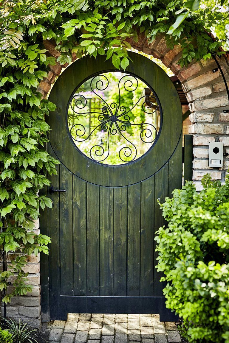 Enhancing Your Garden with Beautiful Gates