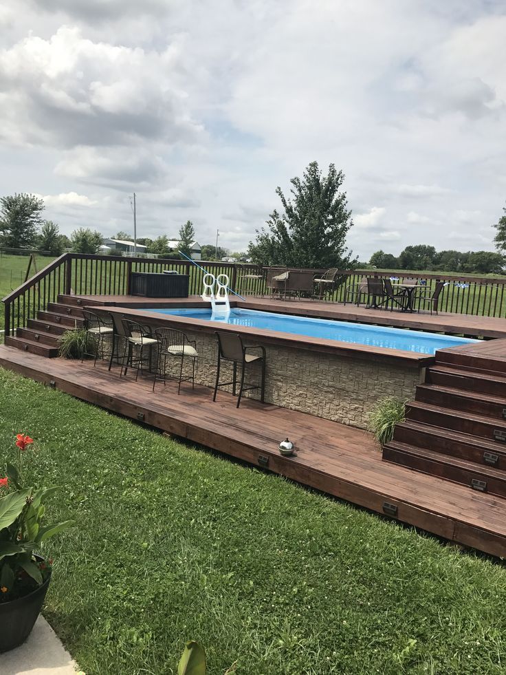 pool deck