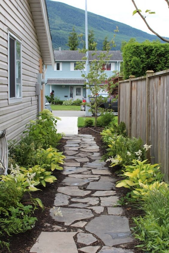 Enhancing Your Outdoor Space: Creative Ideas for Side Yard Landscaping