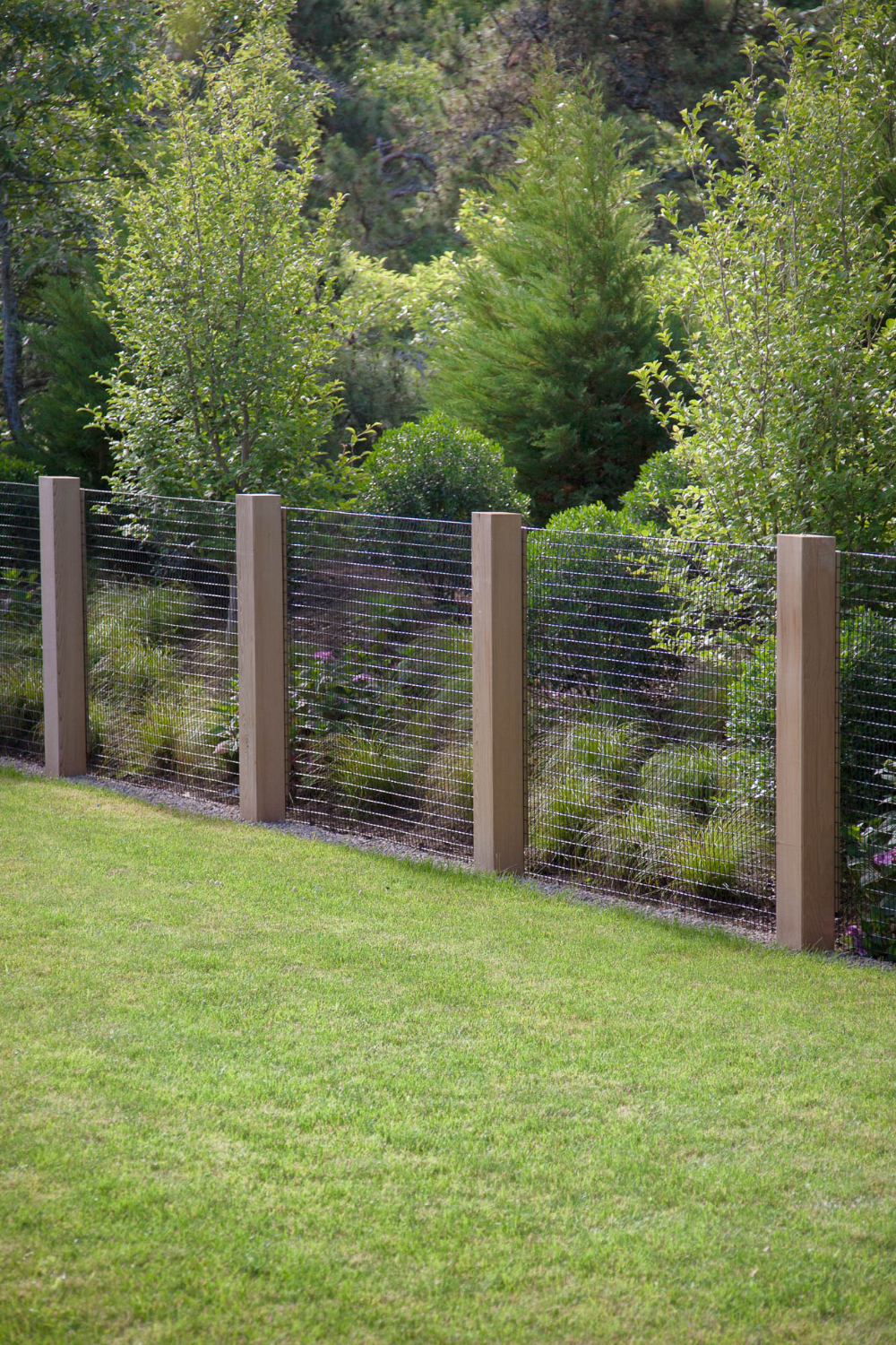 Enhancing Your Outdoor Space with Beautiful Garden Fencing