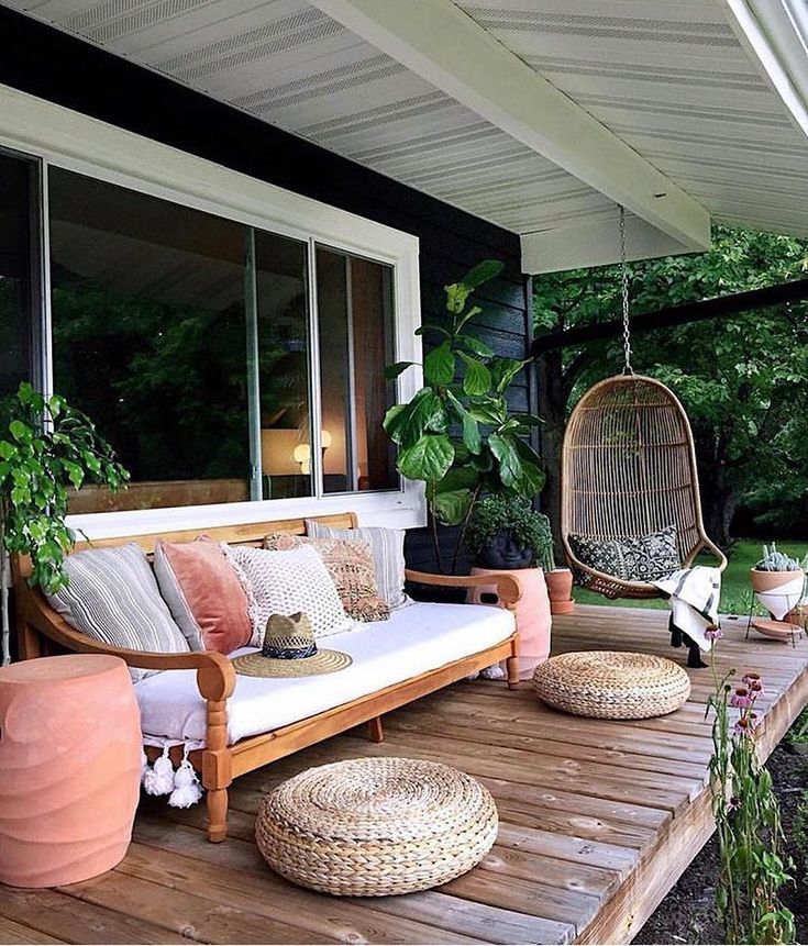 Enhancing Your Outdoor Space with Charming Front Porch Furniture