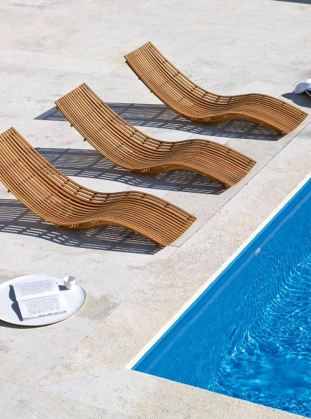 Enhancing Your Outdoor Space with Stylish Pool Furniture