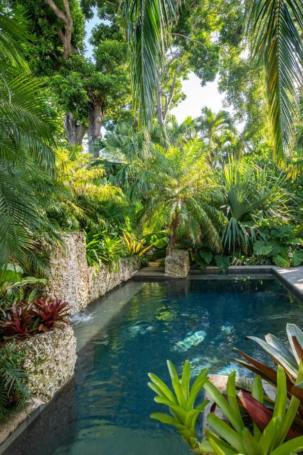 Enhancing Your Pool Area with Beautiful Landscape Designs