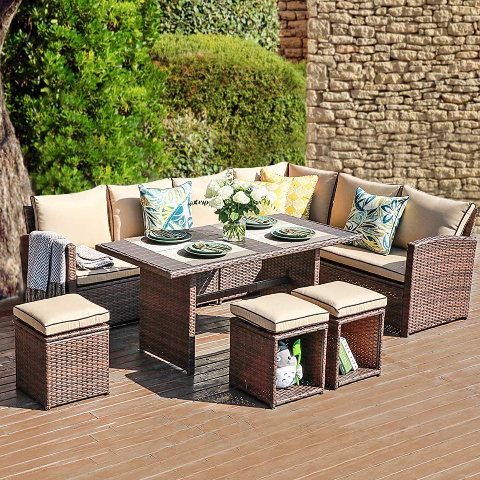 Expandable Outdoor Lounge Sets for Ultimate Relaxation