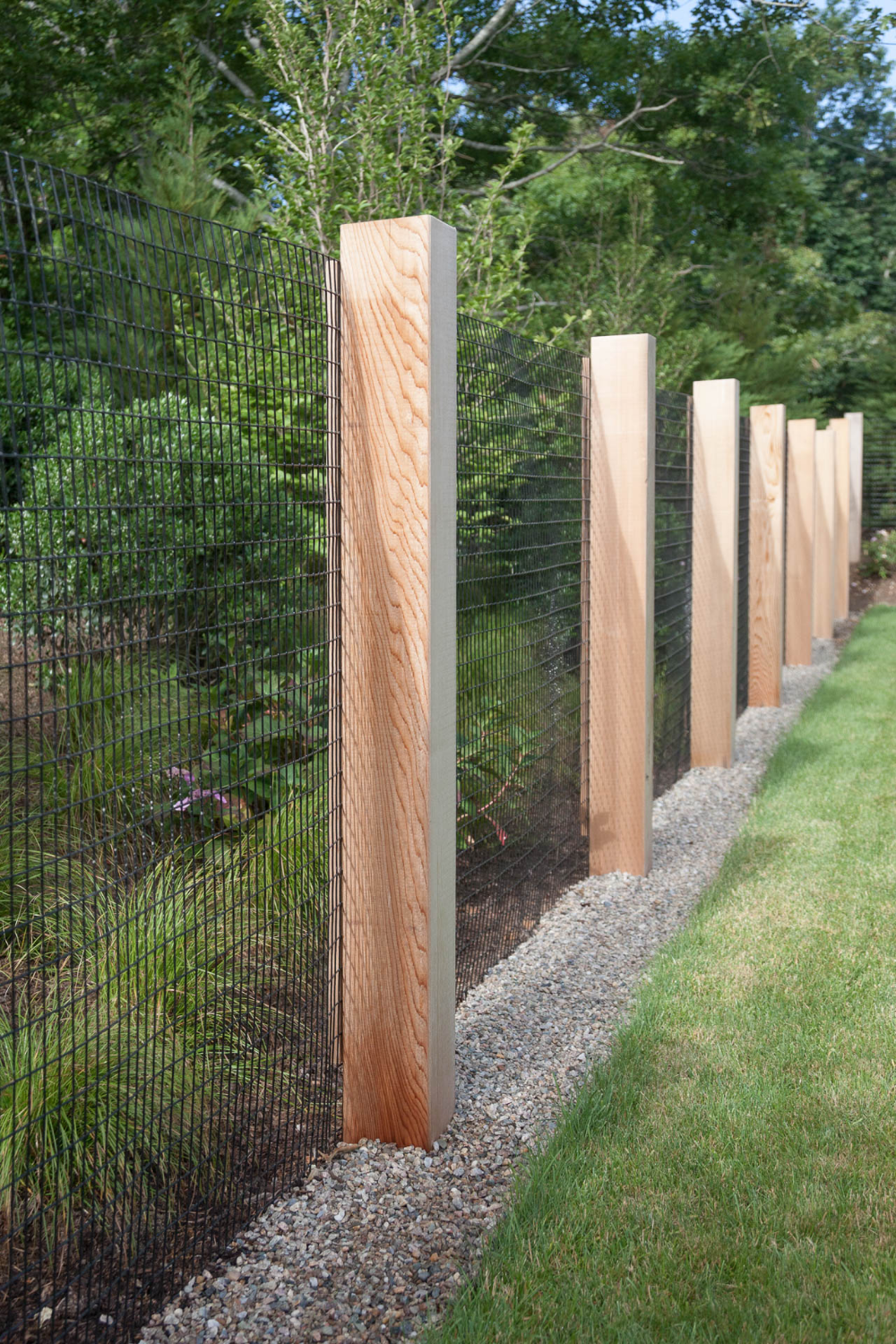 Exploring the Different Types of Garden Fencing