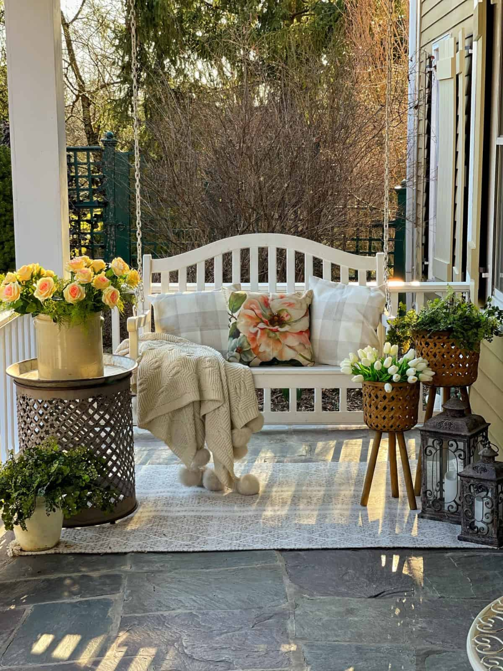 Fresh Ideas for Revamping Your Porch Decor this Spring