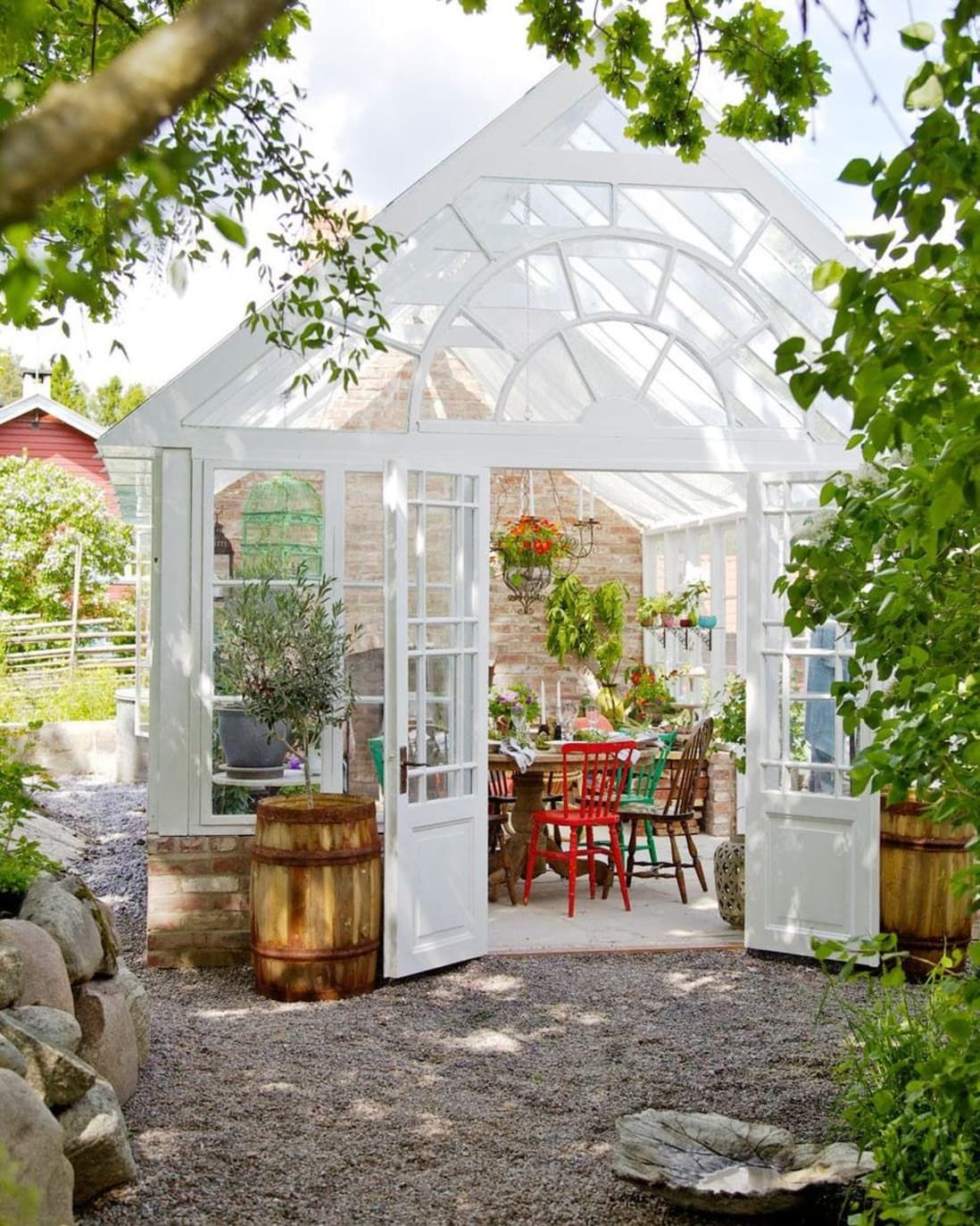 Growing Plants in Your Backyard Greenhouse: A Gardening Haven