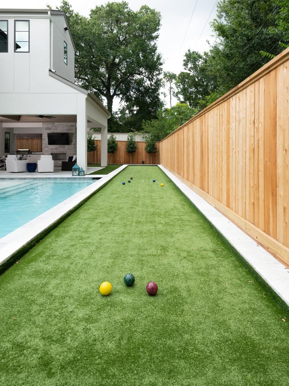 Innovative Backyard Pool Ideas for Your Outdoor Oasis