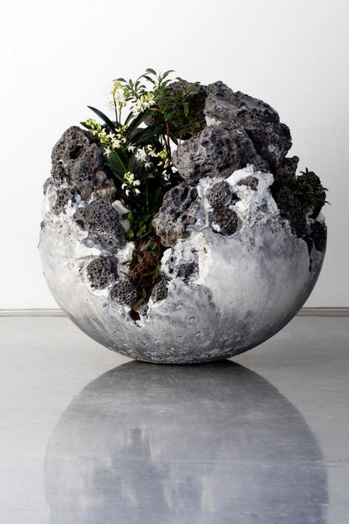 Innovative Ways to Incorporate Concrete Garden Planters in Your Outdoor Space