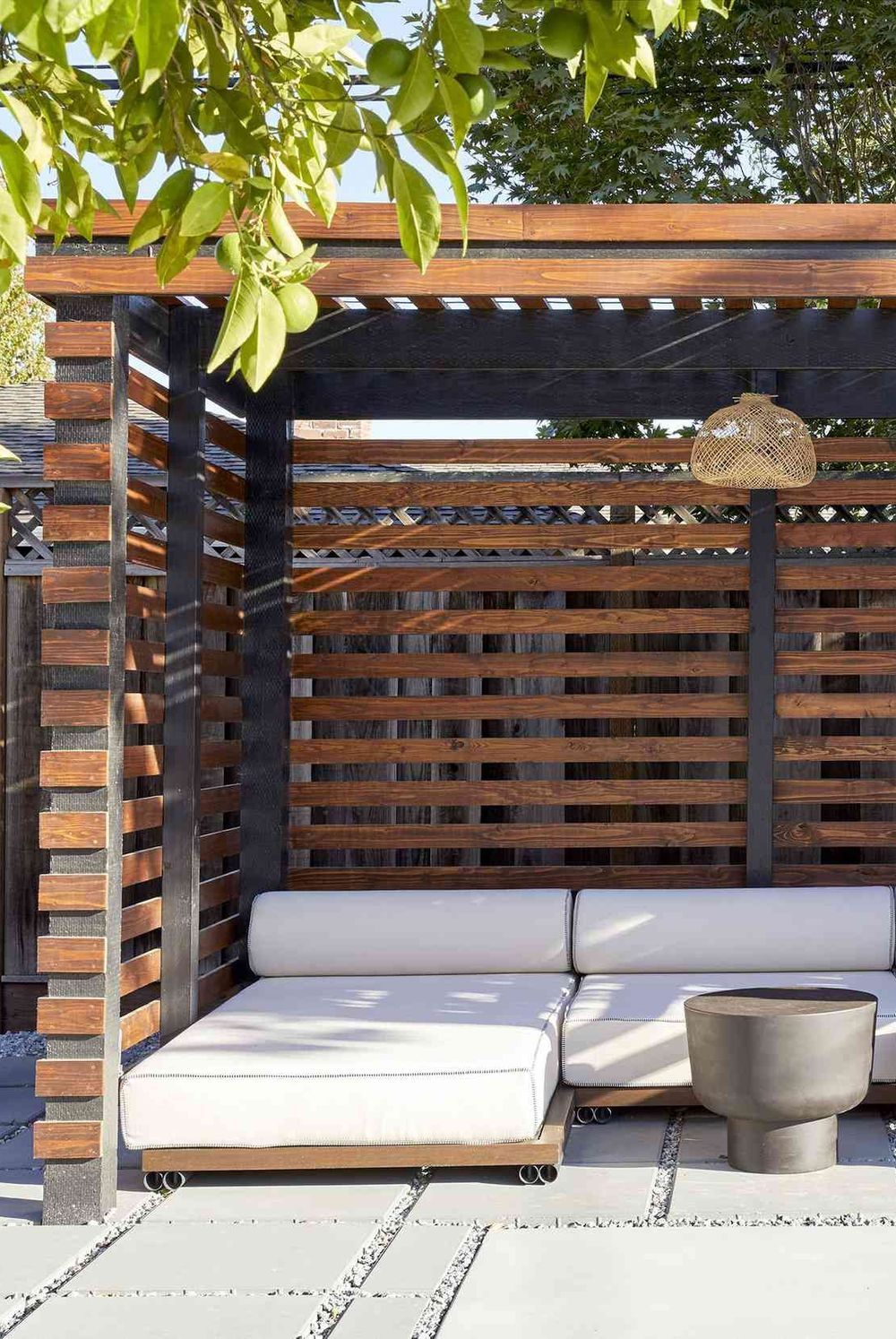 Innovative and Stylish Designs for Your Outdoor Pool and Patio