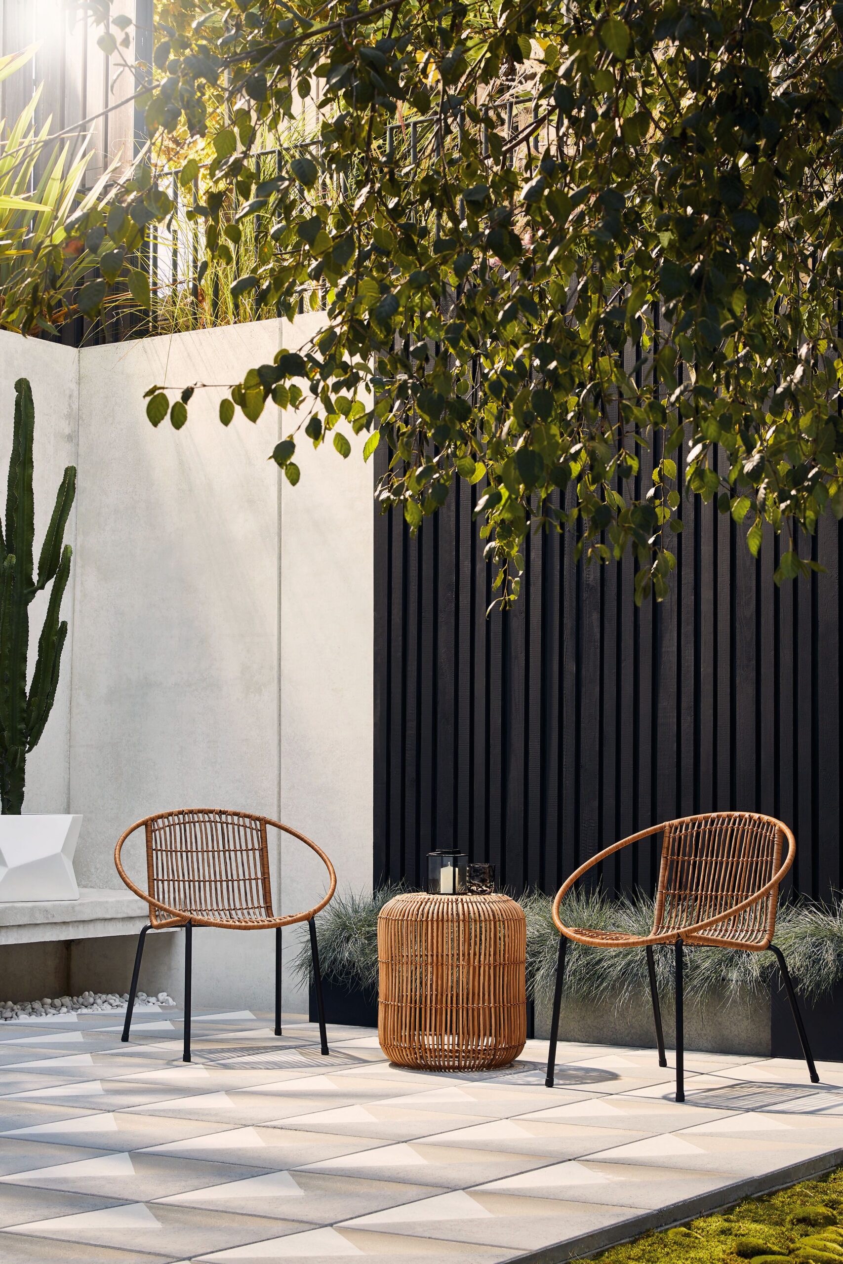 Modern Styles in Outdoor Furniture for Your Garden