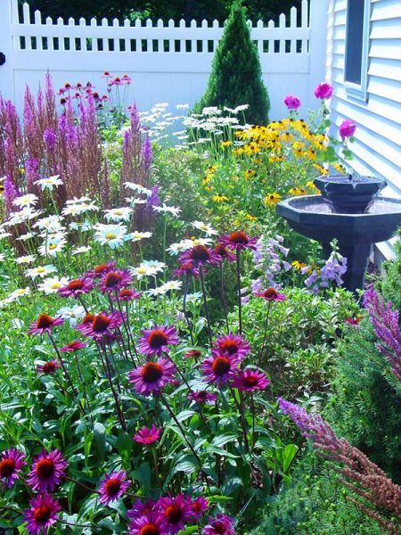 Naturally Beautiful: Landscaping Ideas for Your Cottage