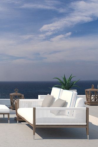 Outdoor Furniture: Embracing the Timeless Elegance of White